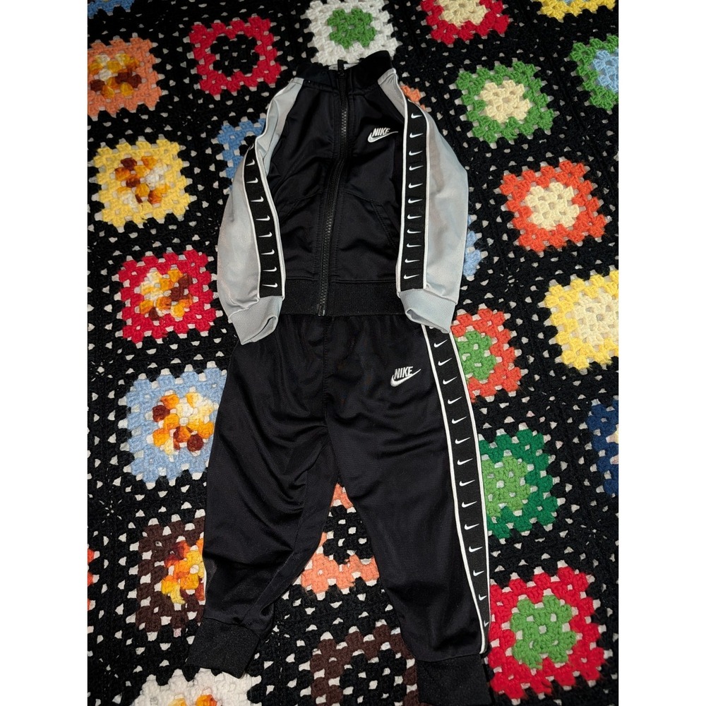 NIKE-Toddler Unisex 18M Black Hoodie & 2 Piece Track/Jogging Suit